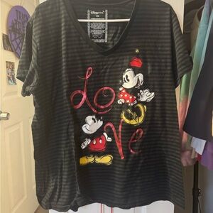 Disney Mickey and Minnie Mouse Love T-shirt